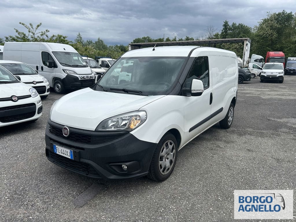 Fiat Doblo FL444XJ (1)